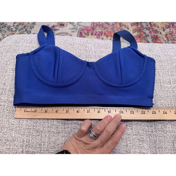 Boohoo  Premium Bandage Bralette Top Cobalt Blue Sports Bra Underwire Side Zip 6 - Picture 5 of 10